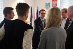 Młodzieżowa Rada Miasta. Prezydent odpowiada pom